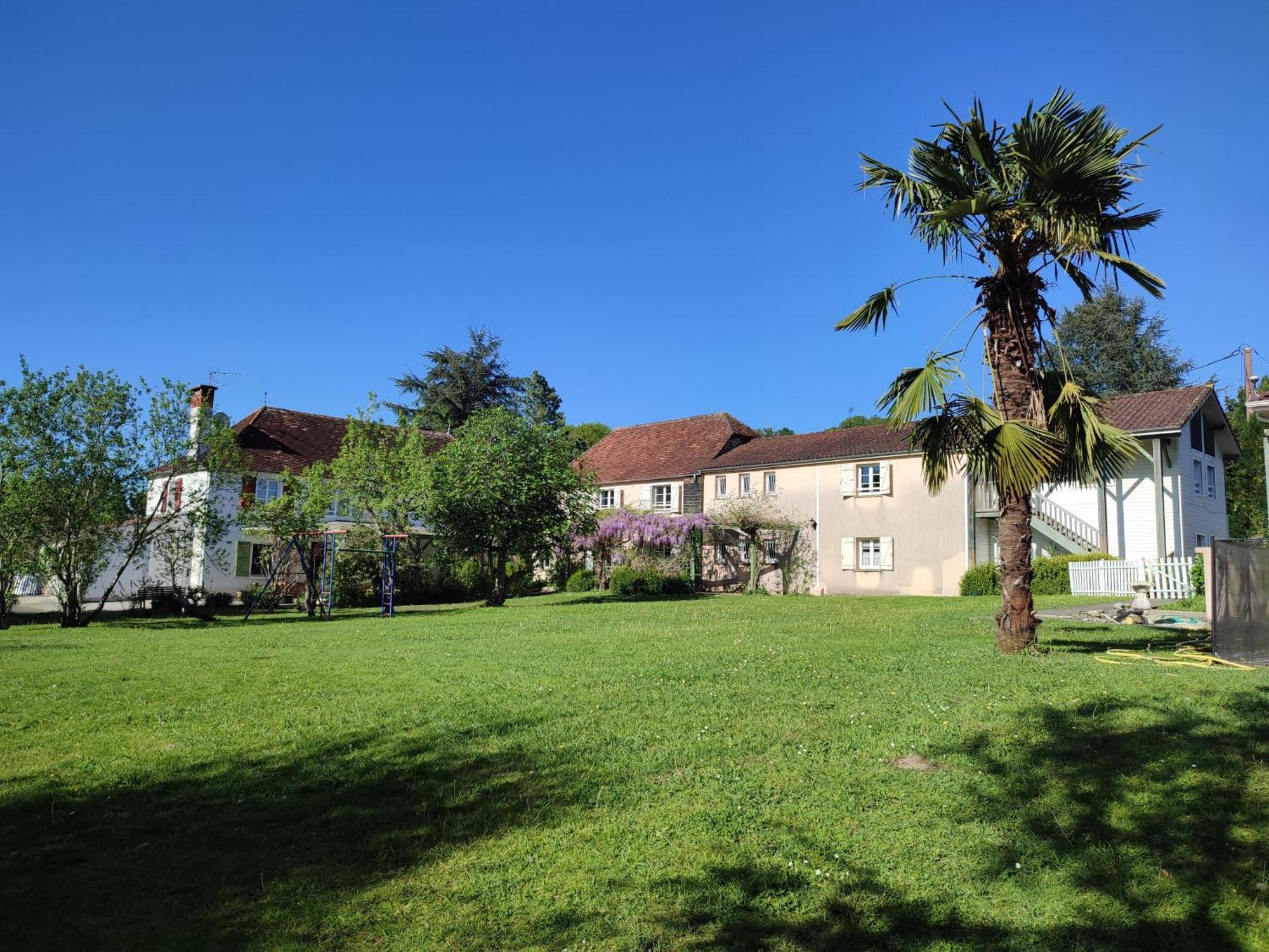 De Couleurs Et D'Eau Fraiche Bed & Breakfast Navarrenx Bagian luar foto